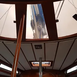 Camping Java Yacht